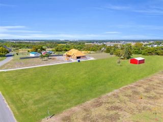 5726 Hillcrest Drive, Farmersville, TX 75442