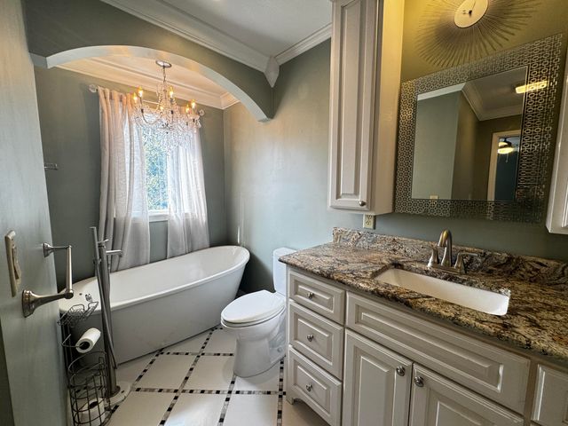 1050 Nichols Drive, West Plains, MO 65775