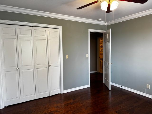 1050 Nichols Drive, West Plains, MO 65775