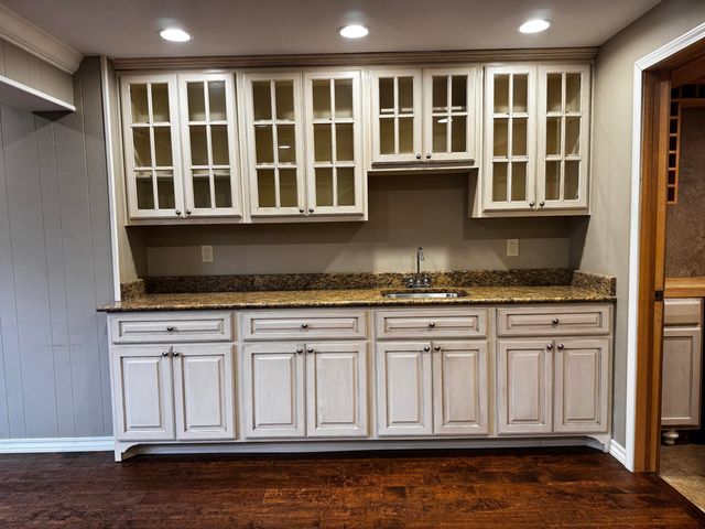 1050 Nichols Drive, West Plains, MO 65775