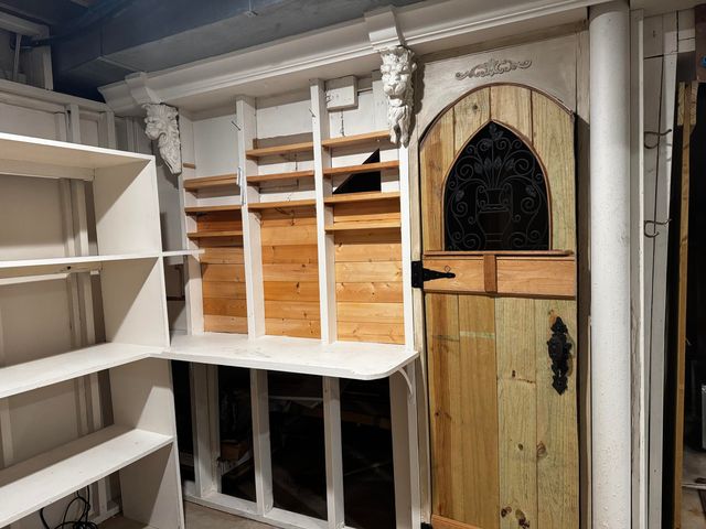 1050 Nichols Drive, West Plains, MO 65775