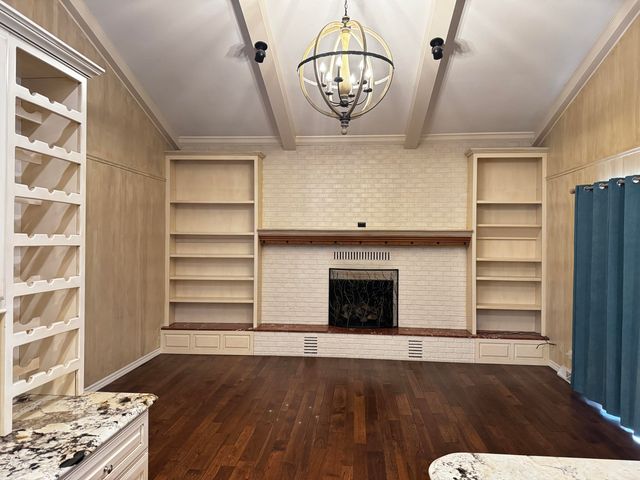 1050 Nichols Drive, West Plains, MO 65775