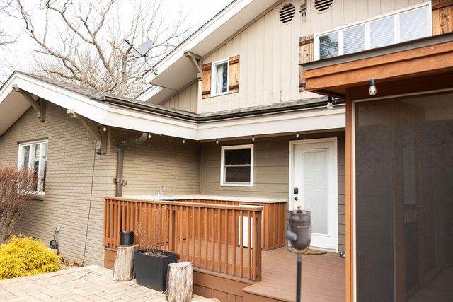 1050 Nichols Drive, West Plains, MO 65775