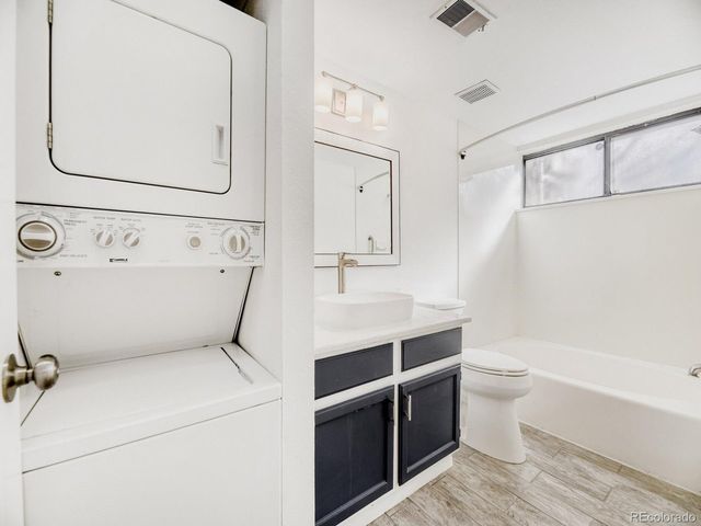 12364 W Nevada Pl 106, Lakewood, CO 80228