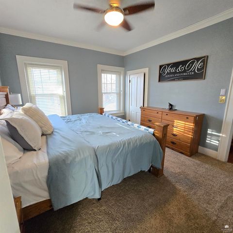 304 N Vine Street, Abilene, KS 67410