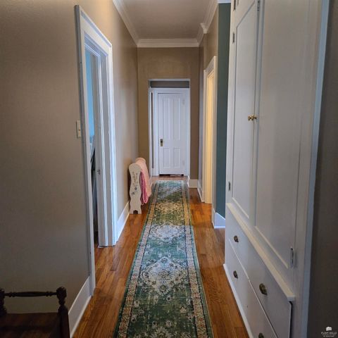 304 N Vine Street, Abilene, KS 67410