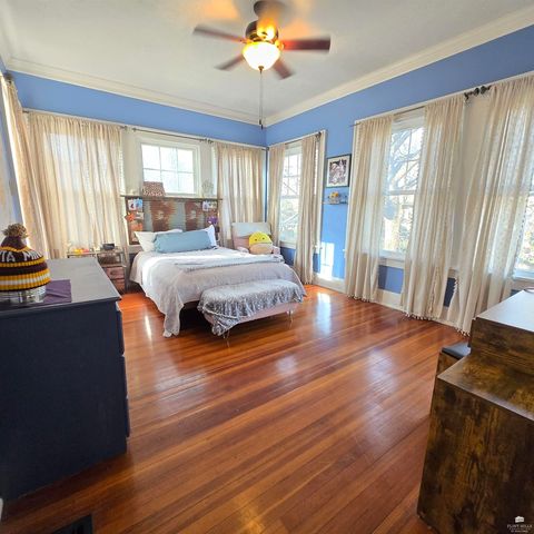 304 N Vine Street, Abilene, KS 67410