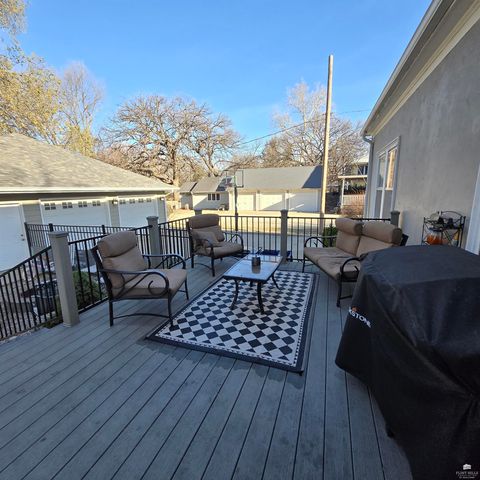 304 N Vine Street, Abilene, KS 67410