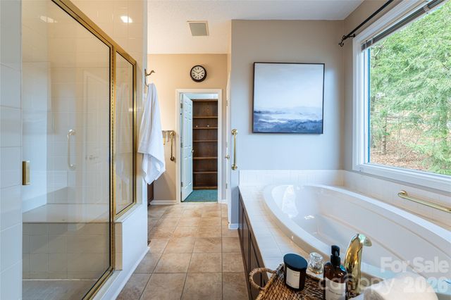 65 Timber Park Drive, Black Mountain, NC 28711