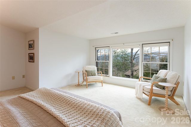 65 Timber Park Drive, Black Mountain, NC 28711