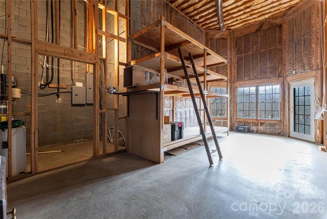 65 Timber Park Drive, Black Mountain, NC 28711