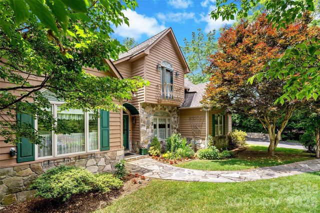 65 Timber Park Drive, Black Mountain, NC 28711