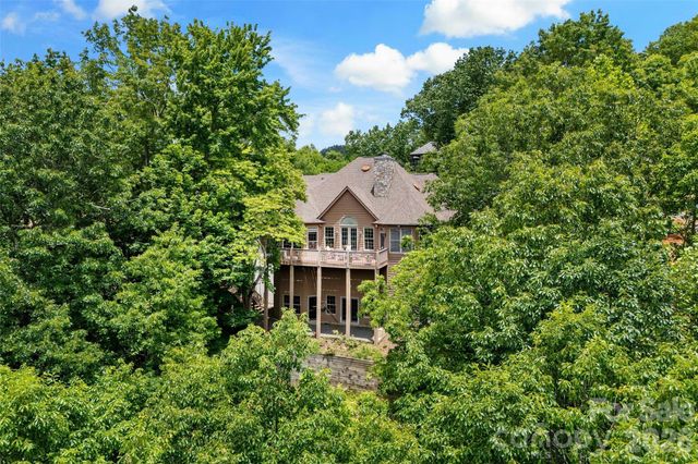 65 Timber Park Drive, Black Mountain, NC 28711