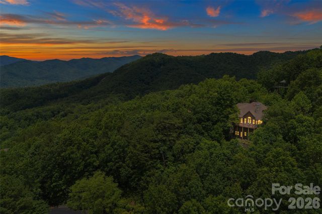 65 Timber Park Drive, Black Mountain, NC 28711