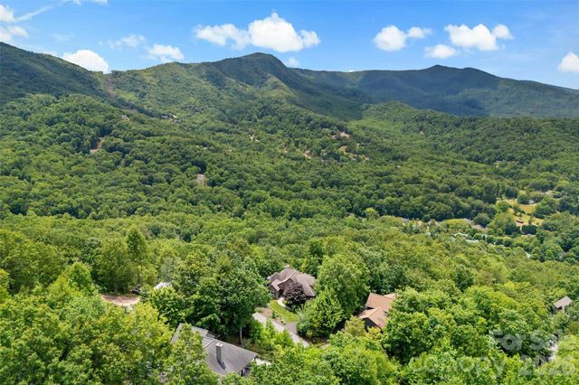 65 Timber Park Drive, Black Mountain, NC 28711