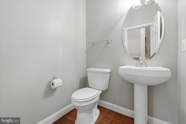 9632 POTTERS HILL CIR, Lorton, VA 22079