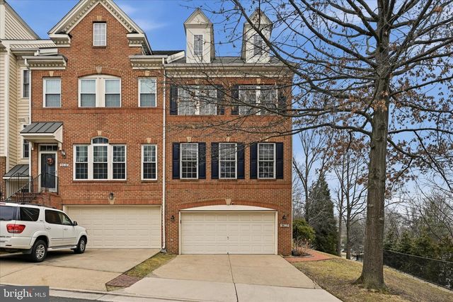 9632 POTTERS HILL CIR, Lorton, VA 22079