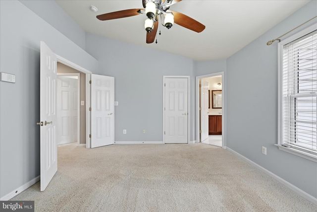 9632 POTTERS HILL CIR, Lorton, VA 22079