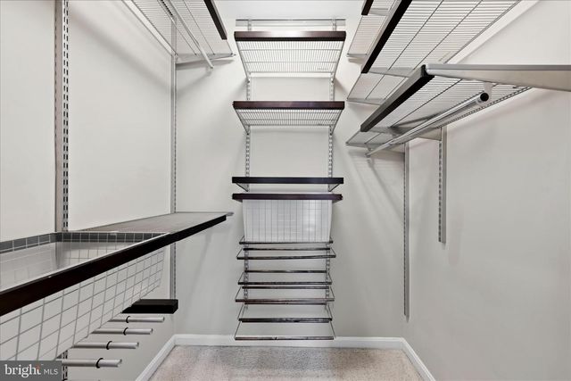 9632 POTTERS HILL CIR, Lorton, VA 22079