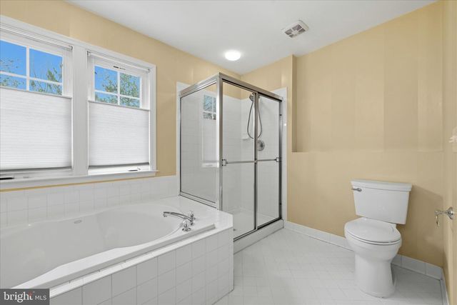 9632 POTTERS HILL CIR, Lorton, VA 22079