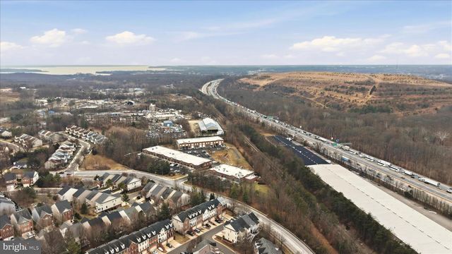 9632 POTTERS HILL CIR, Lorton, VA 22079