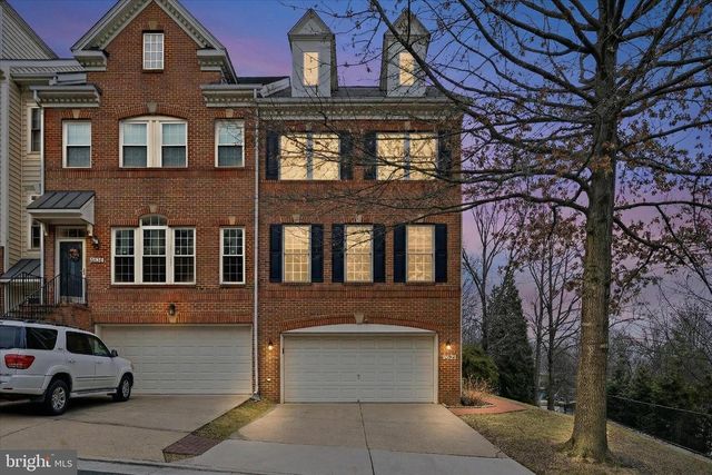 9632 POTTERS HILL CIR, Lorton, VA 22079