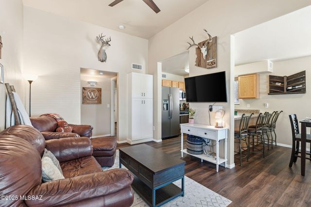 5777 E Camino Del Animo, Tucson, AZ 85756