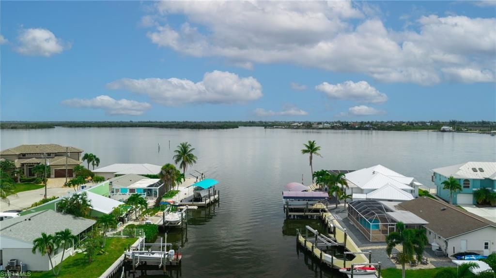2574 Bayshore DR, MATLACHA, FL 33993 — photo 3
