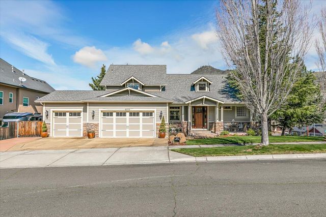 4575 Hathaway Drive, Medford, OR 97504