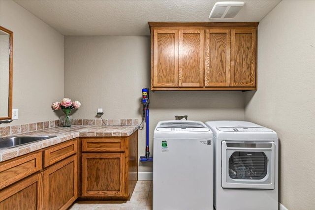 4575 Hathaway Drive, Medford, OR 97504