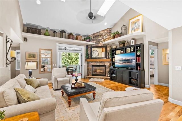 4575 Hathaway Drive, Medford, OR 97504