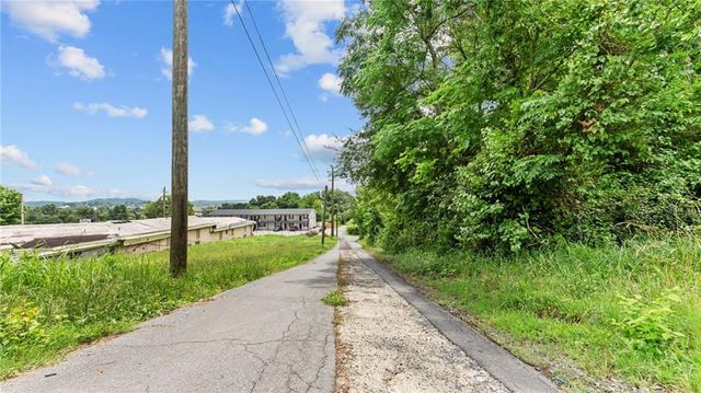 1202 Desoto Avenue NW, Rome, GA 30165