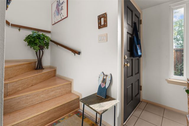 3081 Plaza Blanca, Santa Fe, NM 87507