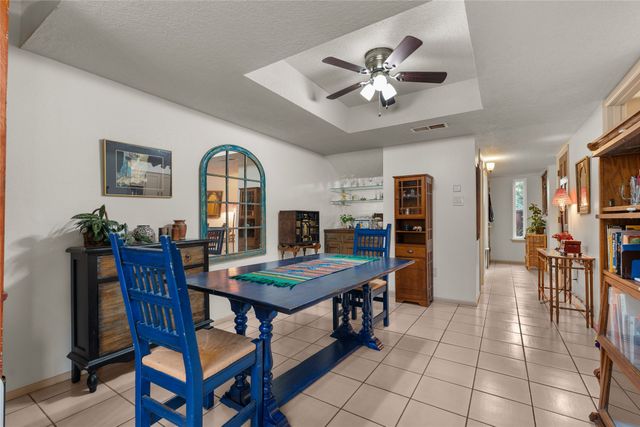 3081 Plaza Blanca, Santa Fe, NM 87507