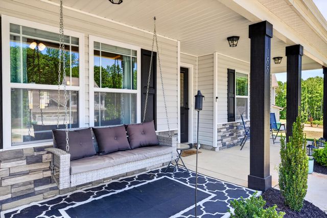 155 Double Creek Dr, Gaffney, SC 29341