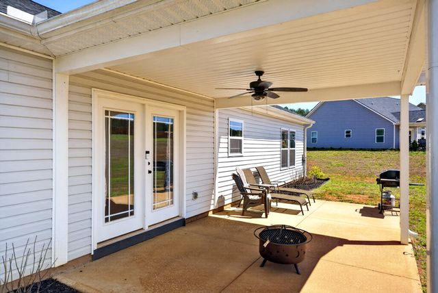 155 Double Creek Dr, Gaffney, SC 29341