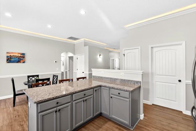 155 Double Creek Dr, Gaffney, SC 29341