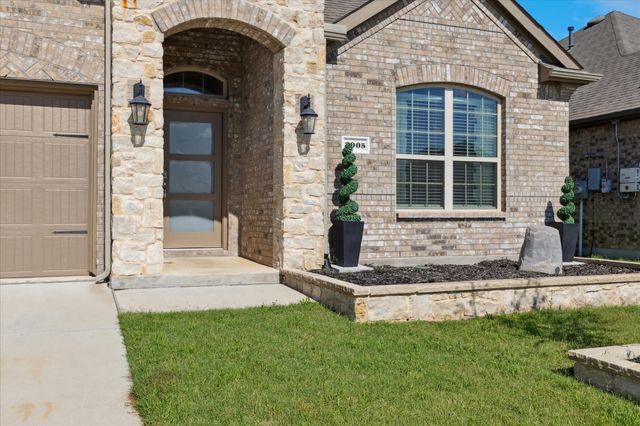 3005 Cerro Ranch Road, Aubrey, TX 76227