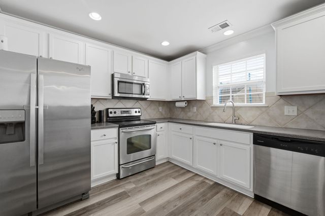 1330 Brighton Ave., Myrtle Beach, SC 29588