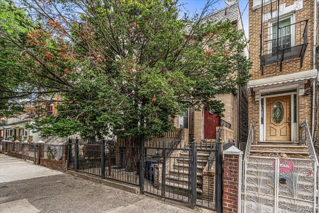 3541 100th Street, Corona, NY 11368