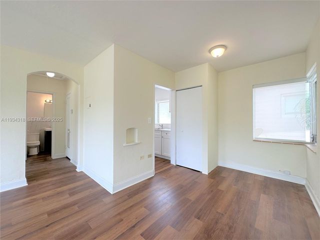 1920 Biarritz Dr 3, Miami Beach, FL 33141