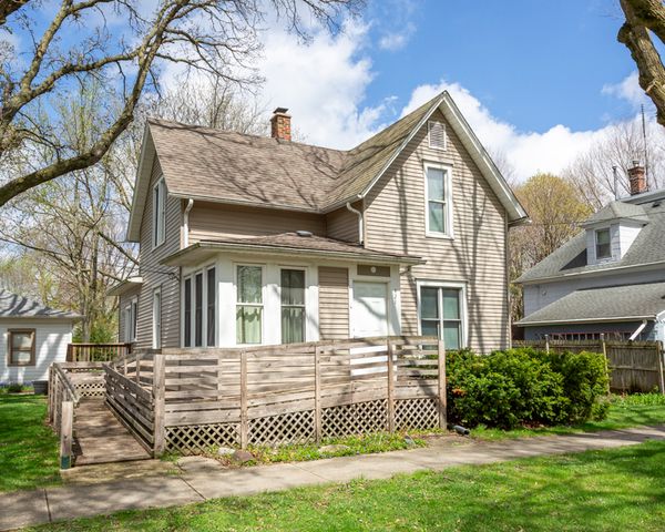 421 Prospect Street, Dekalb, IL 60115