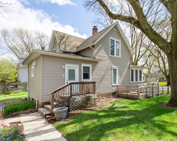 421 Prospect Street, Dekalb, IL 60115