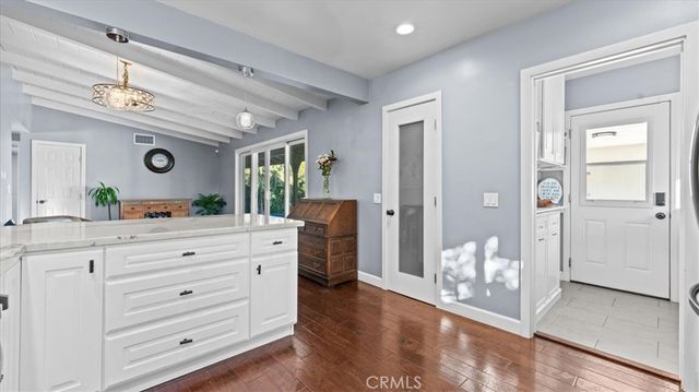 1782 N 2nd Avenue, Upland, CA 91784