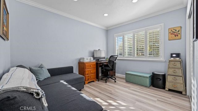 1782 N 2nd Avenue, Upland, CA 91784