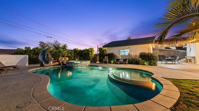 1782 N 2nd Avenue, Upland, CA 91784