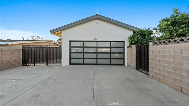 1782 N 2nd Avenue, Upland, CA 91784