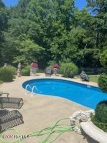 951 White Horse Drive, Greenville, NC 27834