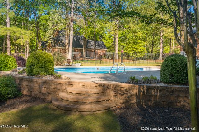 951 White Horse Drive, Greenville, NC 27834