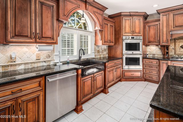 951 White Horse Drive, Greenville, NC 27834